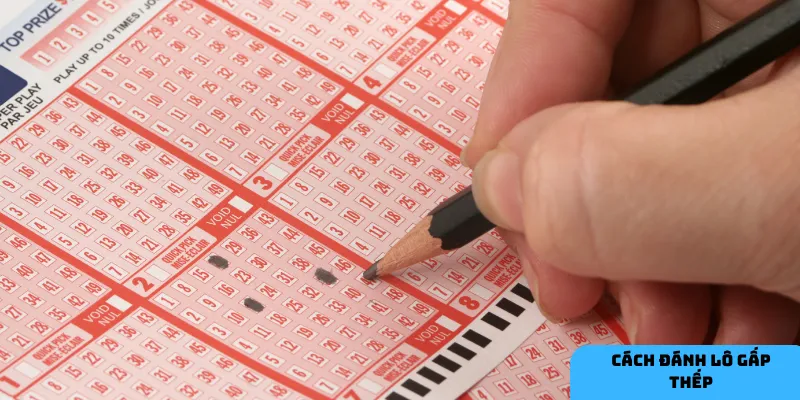  Điều chỉnh chiến thuật dựa trên kết quả thực tế.